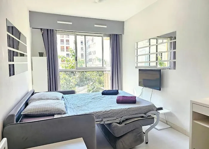 Cosy Apartments - Marseille Estiennes D\'Orves - Hyper Central Students Apartment Close To Metro And Vieux-Port