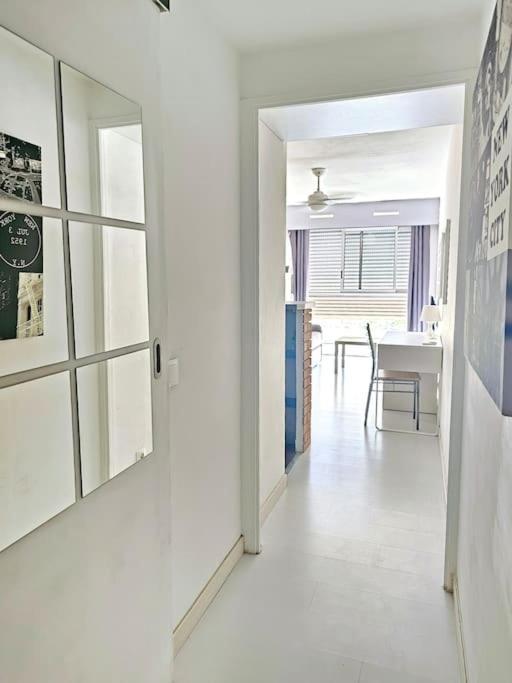Cosy Apartments: Student Haven Apartment Marseille